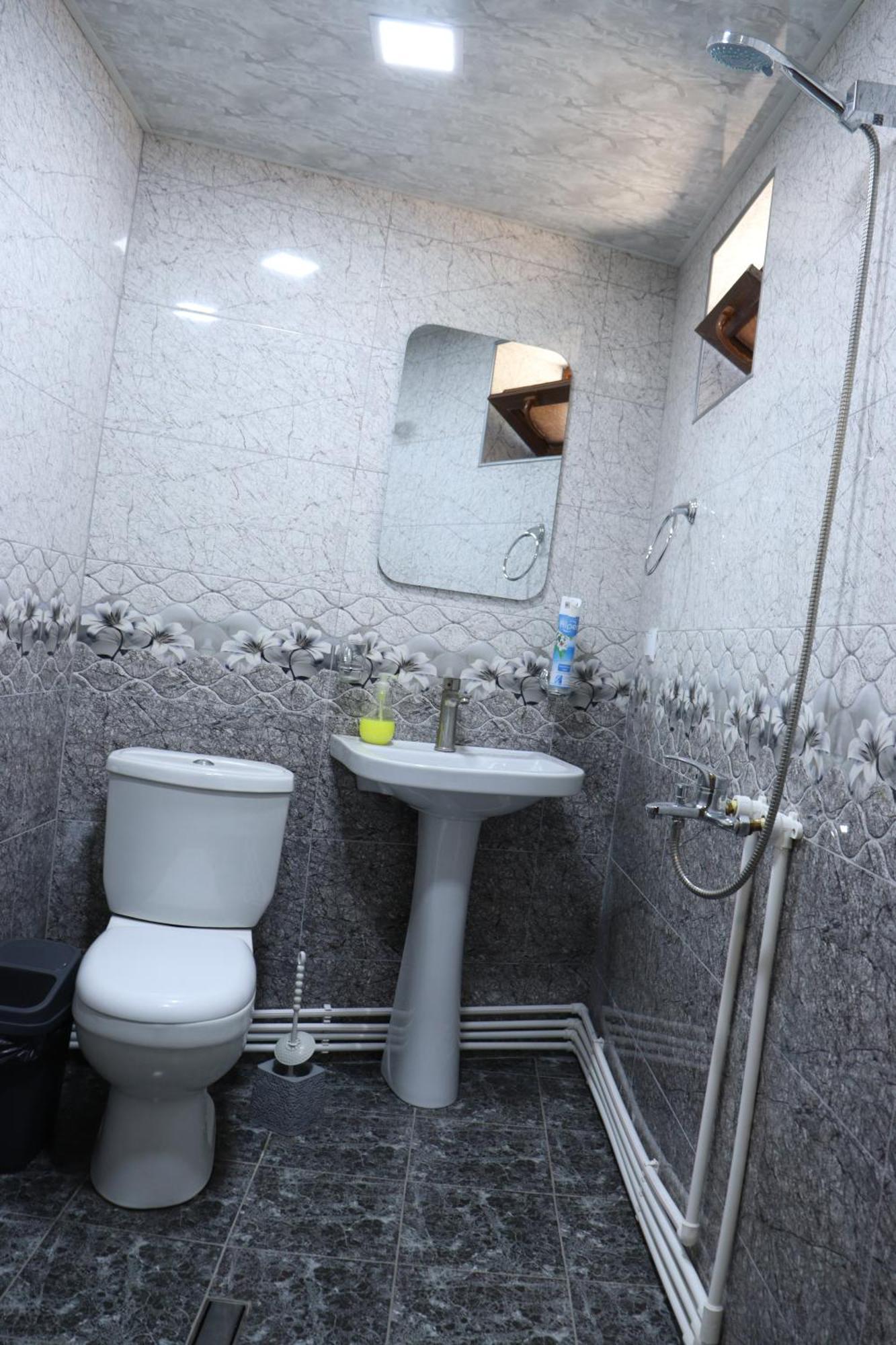 Garni Lucy B&B מראה חיצוני תמונה